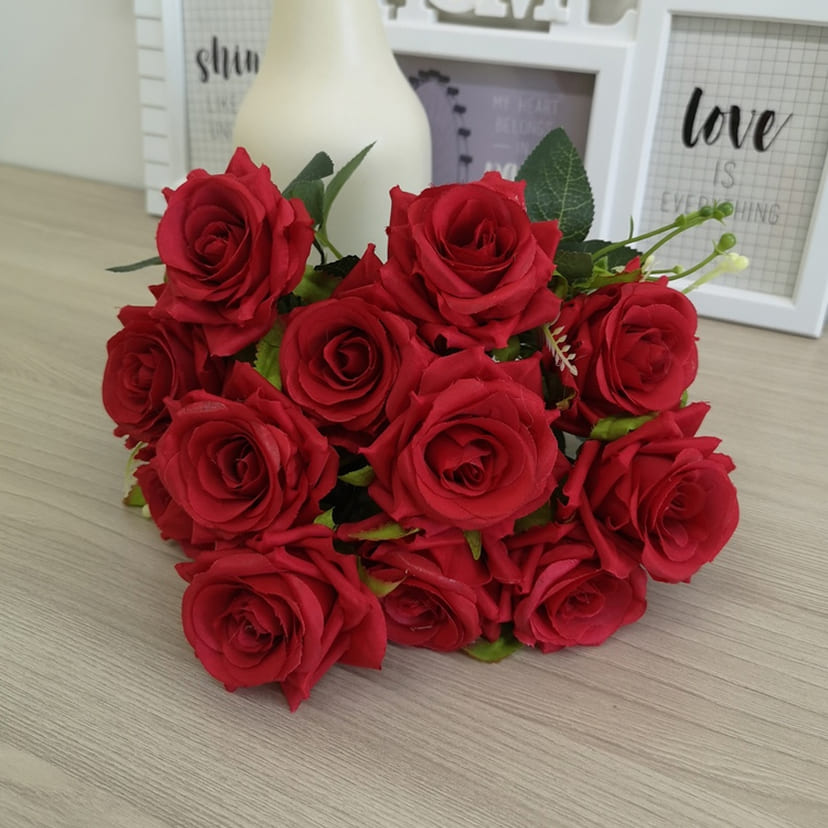 Искусственные цветы в Ставрополе | Цветы искусственные «Розы острые», красные, букет